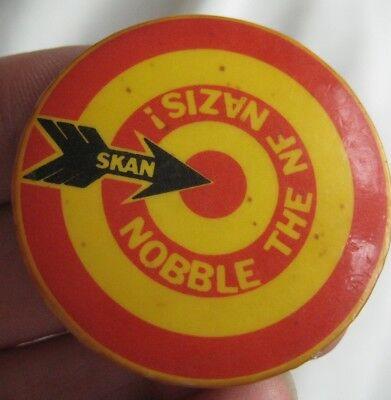 School KIds Against the Nazis (SKAN) badge. c.1978